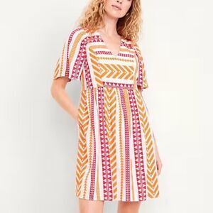 NWT Old Navy Women’s Jacquard Mini Swing Dress Medium Petite Boho Geometric